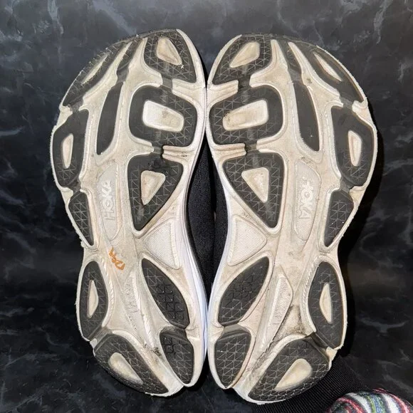 Hoka One One Bondi 8 Black & White Athletic Running Shoes Womens Size 9.5B - Picture 7 of 8